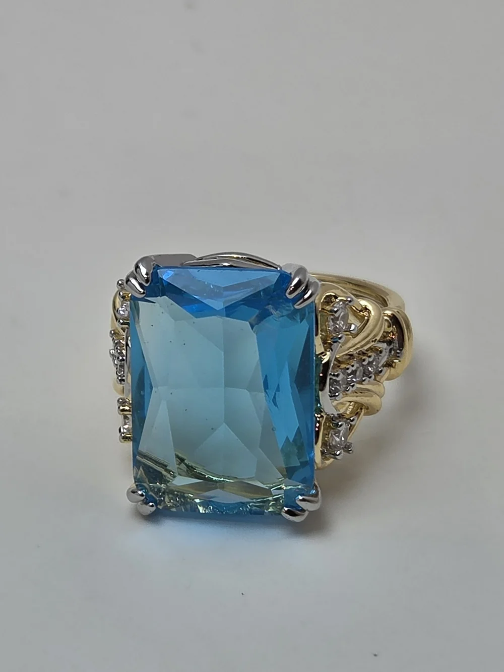 Bright Blue Cushion-Cut Ring in Gold Tone